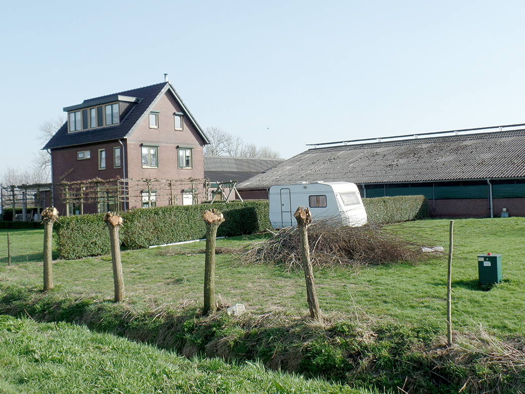 inmiddels aangepaste boerderij; een verdieping erop